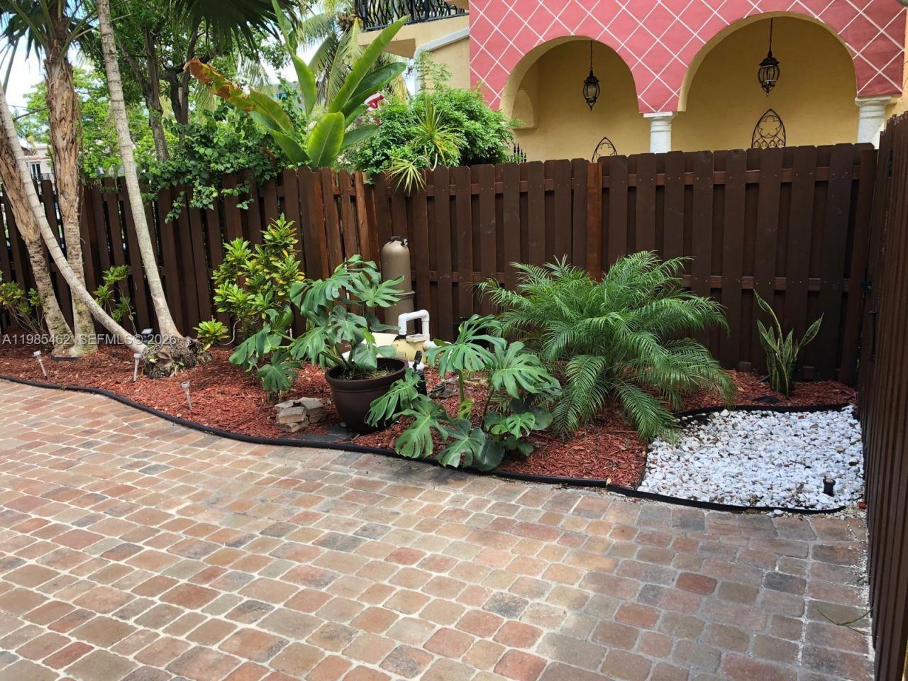 2636 NE 15th St, Unit 2636, Fort Lauderdale, FL 33304 Photo