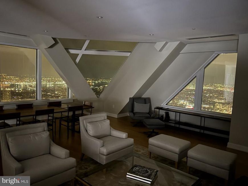 50 S 16th Street, Unit 5301, Philadelphia, PA 19102 Main Photo