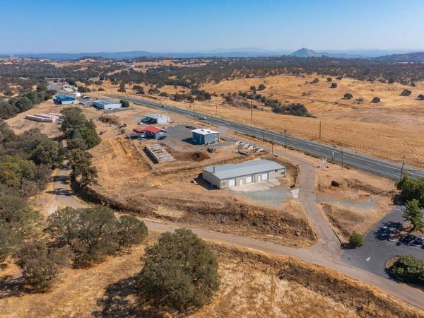 10600 Sunset Drive, Jackson, CA 95642