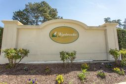 420 Whinstone Dr. photo 4