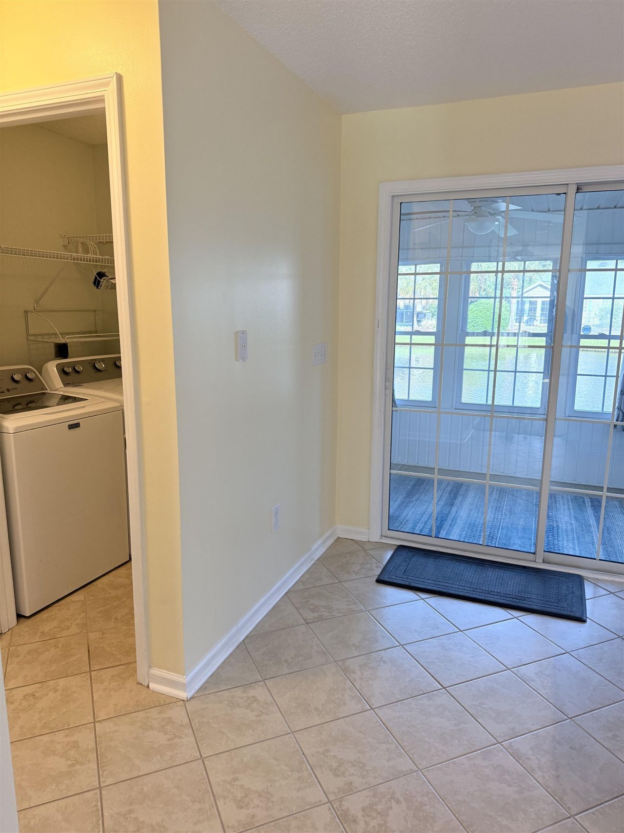 420 Whinstone Dr. Photo 25