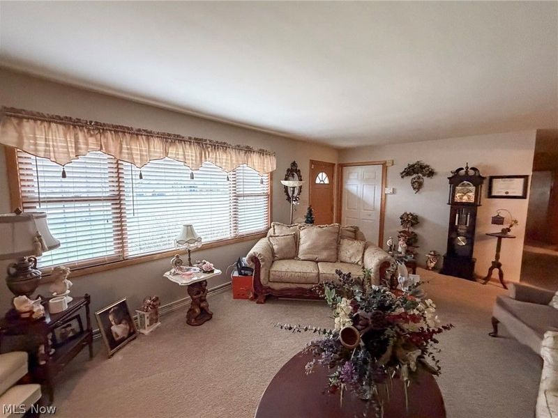 5212 Calla Avenue NW, Warren, OH 44483 Photo 3