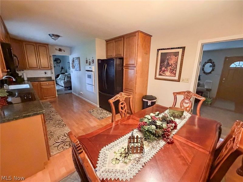 5212 Calla Avenue NW, Warren, OH 44483 Photo 4