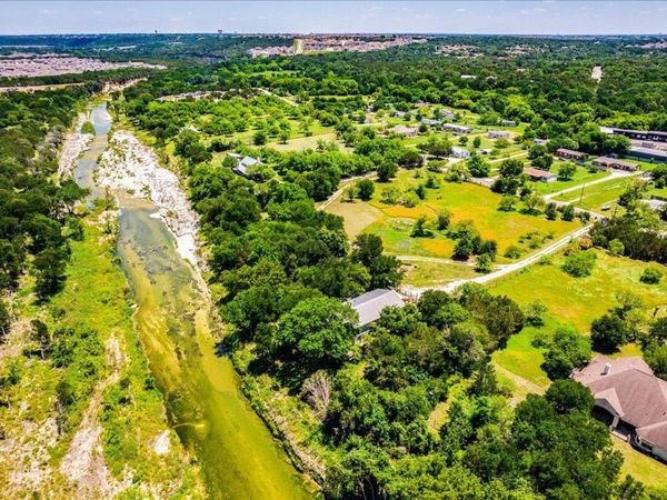 1409 Orchard DR, Leander, TX 78641