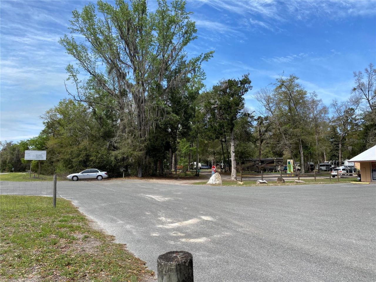 8587 SW Elim Church Road, Fort White, FL 32038 Photo