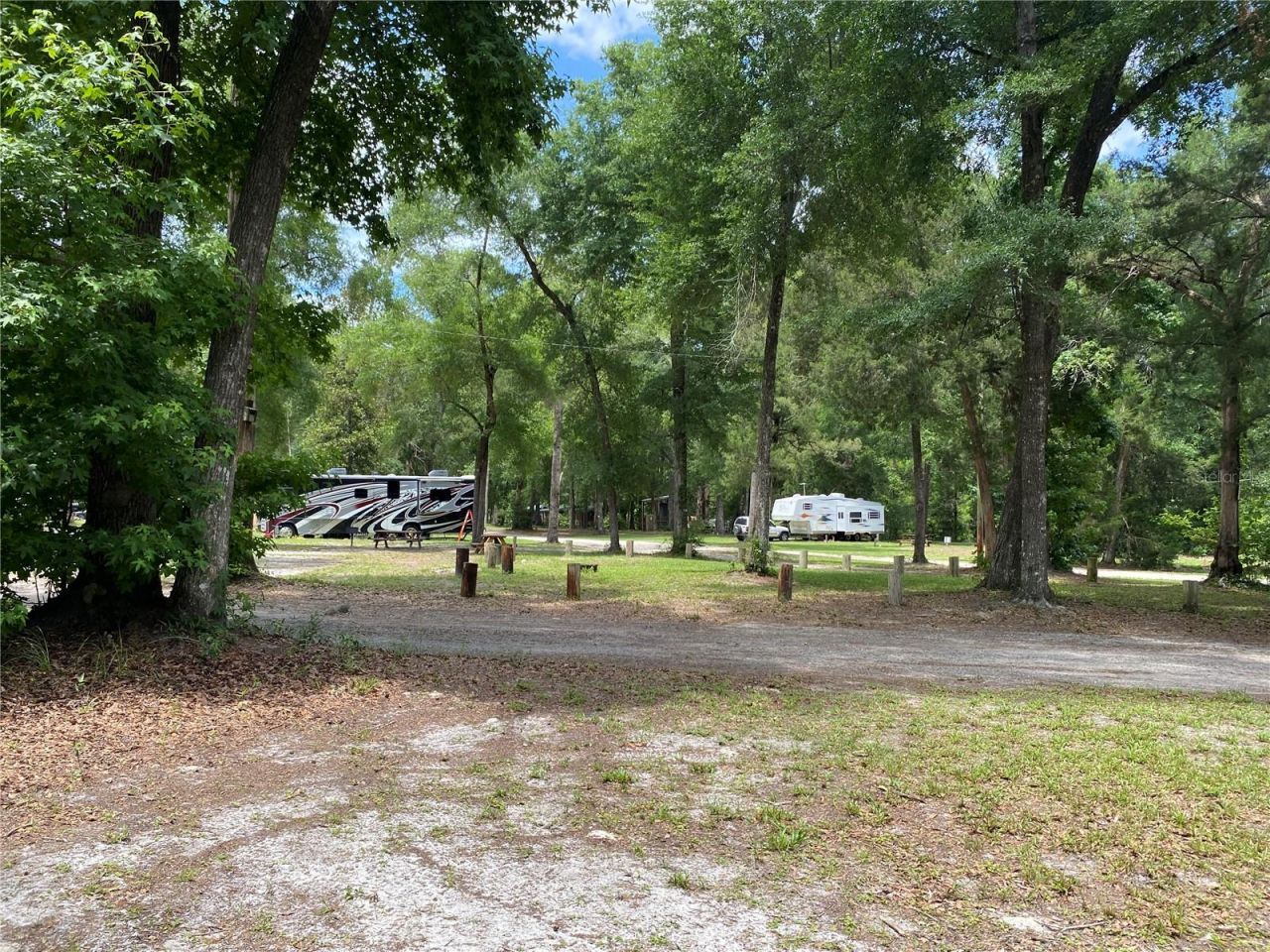 8587 SW Elim Church Road, Fort White, FL 32038 Photo