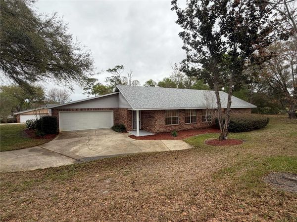 2535 S GLEN EAGLES DRIVE , DELAND, FL 32724