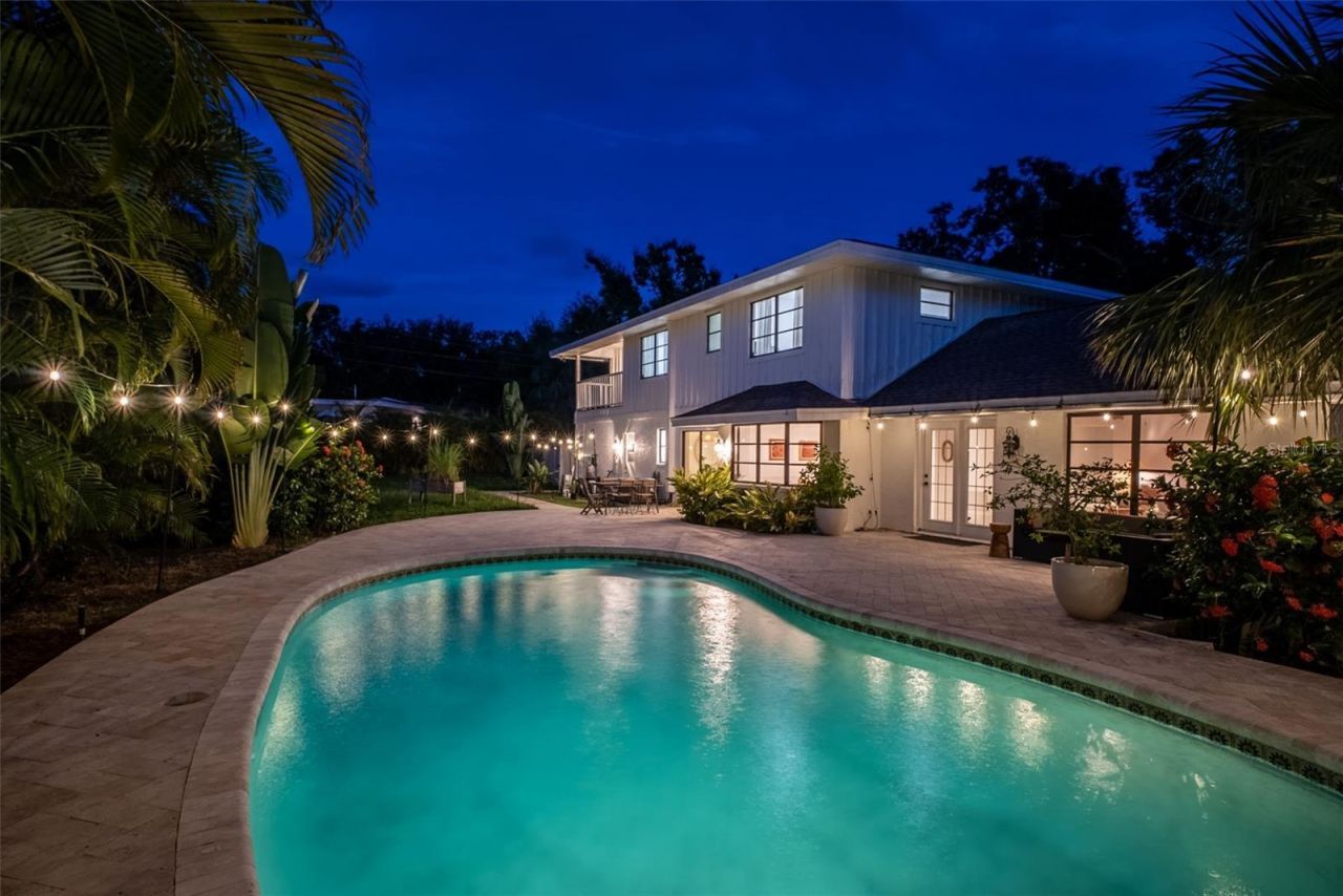 1835 Serpentine Drive S, Saint Petersburg, FL 33712 Photo