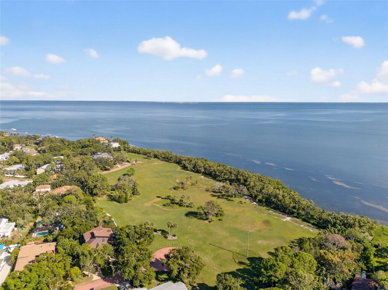 1835 Serpentine Drive S, Saint Petersburg, FL 33712 Photo