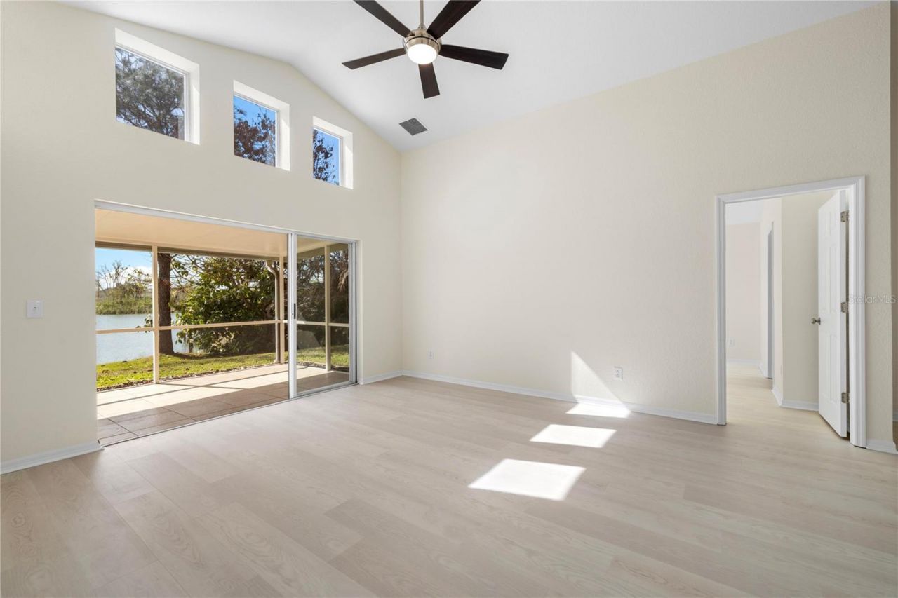 1240 Vinetree Drive, Brandon, FL 33510 Photo