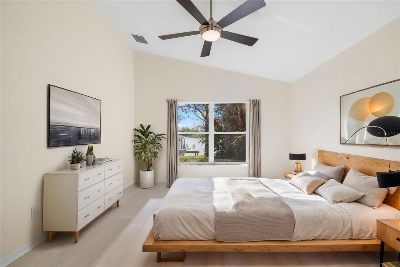 1240 Vinetree Drive, Brandon, FL 33510 Photo