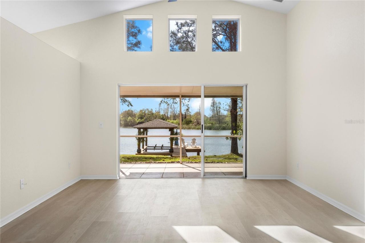 1240 Vinetree Drive, Brandon, FL 33510 Photo