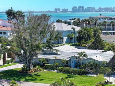 536 KETCH LANE, LONGBOAT KEY, FL 34228