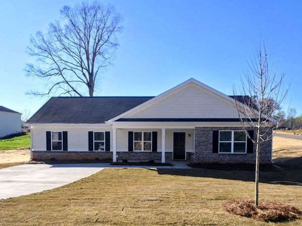 45 Charlotte Drive, Statham, GA 30666