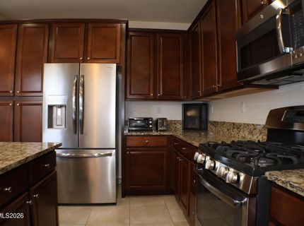 2056 Whitecliff Drive, Reno, NV 89521 Photo