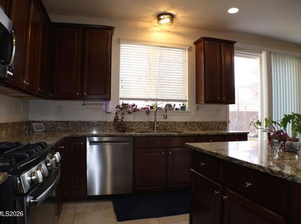 2056 Whitecliff Drive, Reno, NV 89521 Photo