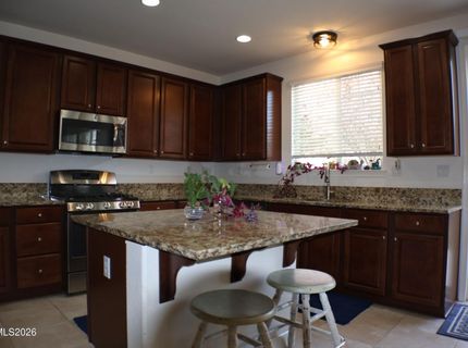 2056 Whitecliff Drive, Reno, NV 89521 Photo