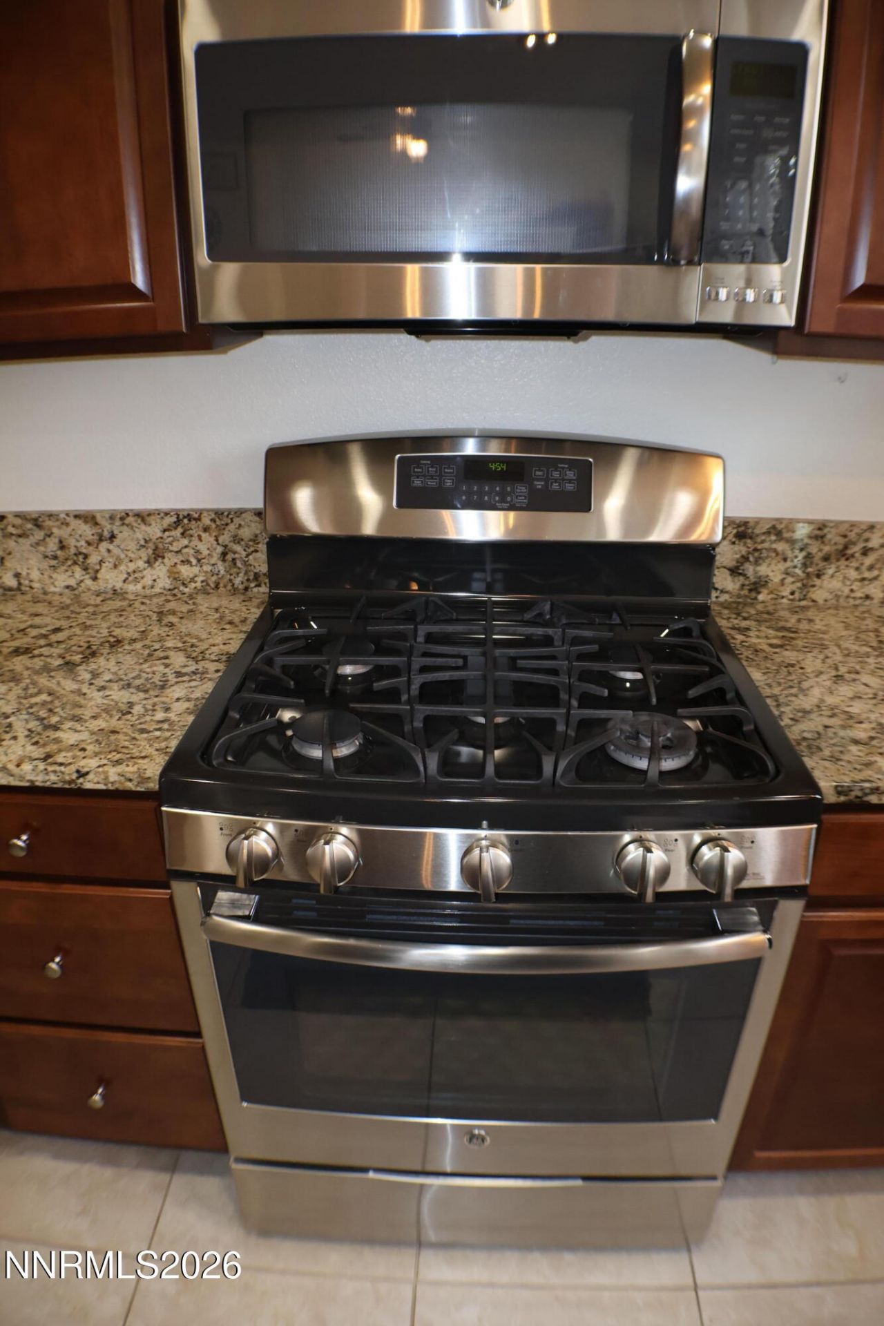 2056 Whitecliff Drive, Reno, NV 89521 Photo