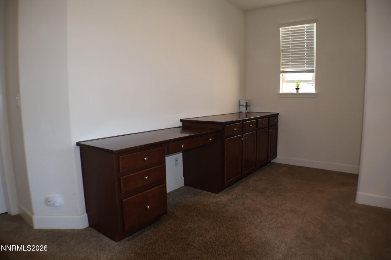 2056 Whitecliff Drive, Reno, NV 89521 Photo