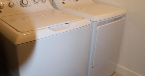 2056 Whitecliff Drive, Reno, NV 89521 Photo