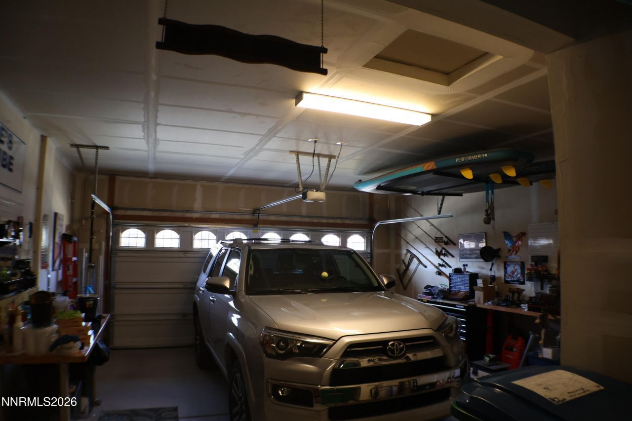 2056 Whitecliff Drive, Reno, NV 89521 Photo