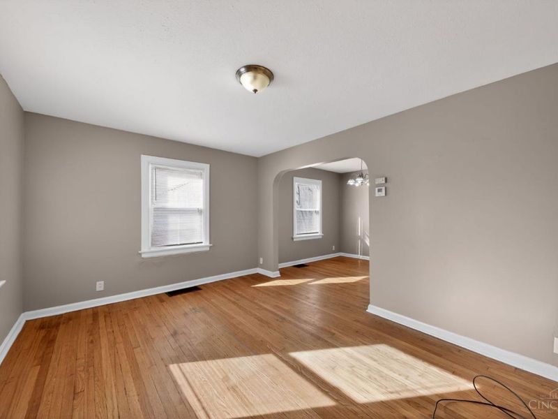2843 Robert Avenue, Cincinnati, OH 45211 Photo 12