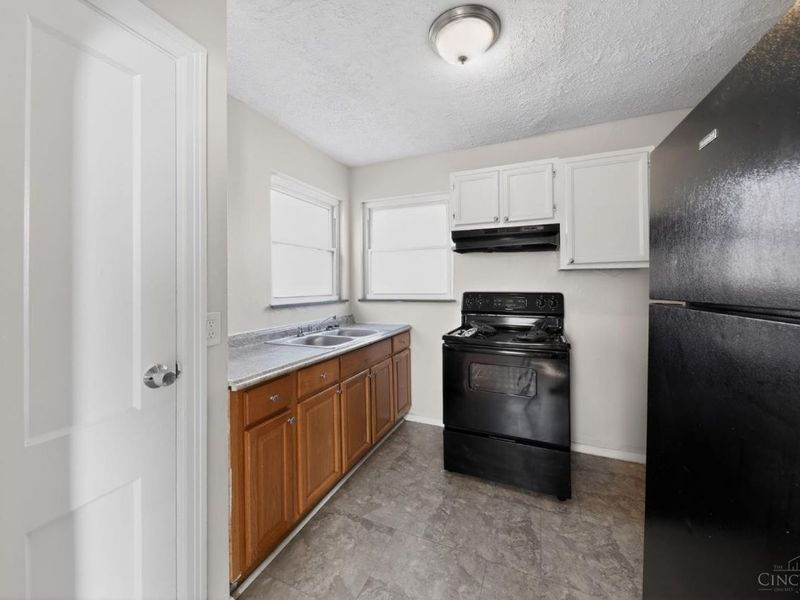 2843 Robert Avenue, Cincinnati, OH 45211 Photo 14