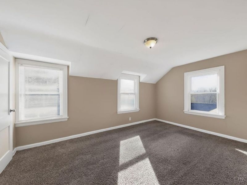 2843 Robert Avenue, Cincinnati, OH 45211 Photo 26