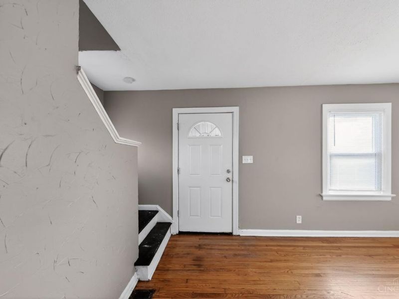 2843 Robert Avenue, Cincinnati, OH 45211 Photo 6