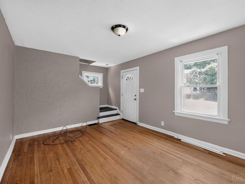 2843 Robert Avenue, Cincinnati, OH 45211 Photo 7
