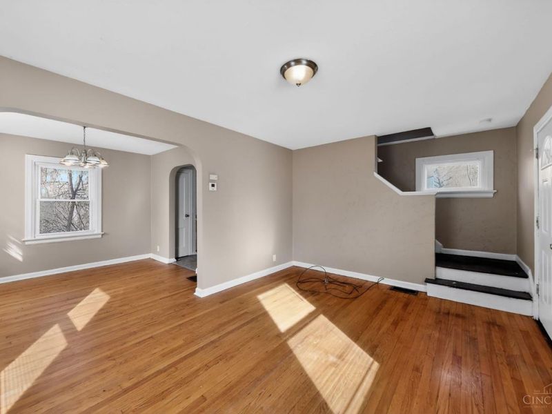 2843 Robert Avenue, Cincinnati, OH 45211 Photo 9