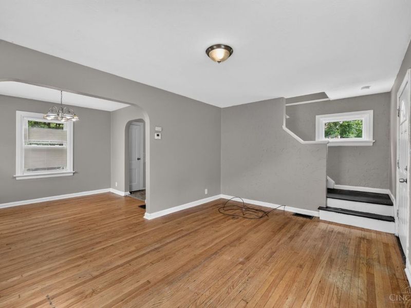 2843 Robert Avenue, Cincinnati, OH 45211 Photo 9