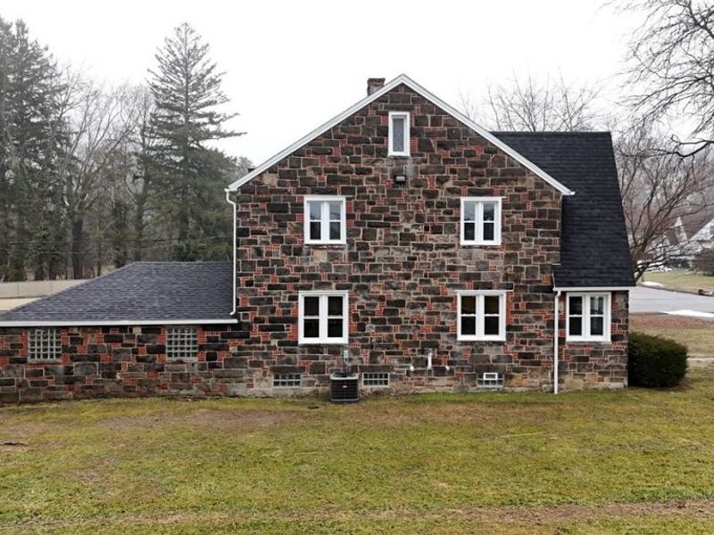 512 Clearmont Drive, Youngstown, OH 44511 Photo 2