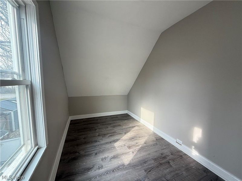 3876 W 17th Street, Cleveland, OH 44109 Photo 7