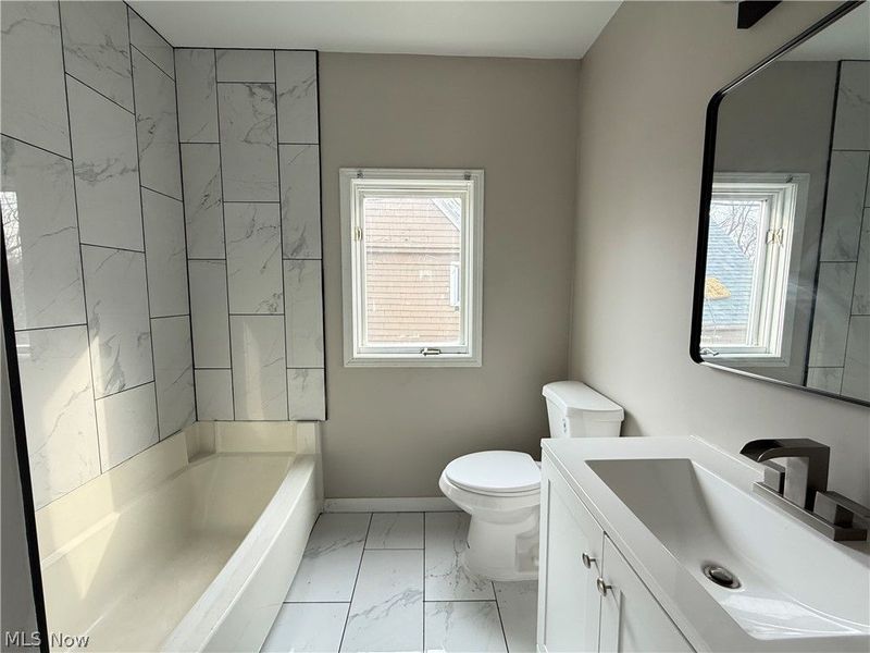 3876 W 17th Street, Cleveland, OH 44109 Photo 8