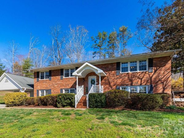 143 Devonwood Drive, Marion, NC 28752