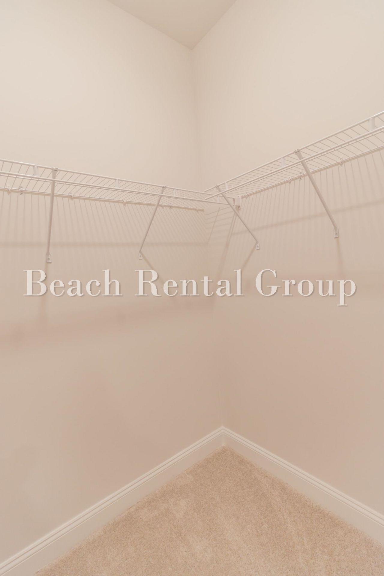 427 Waterend Dr. Photo 17