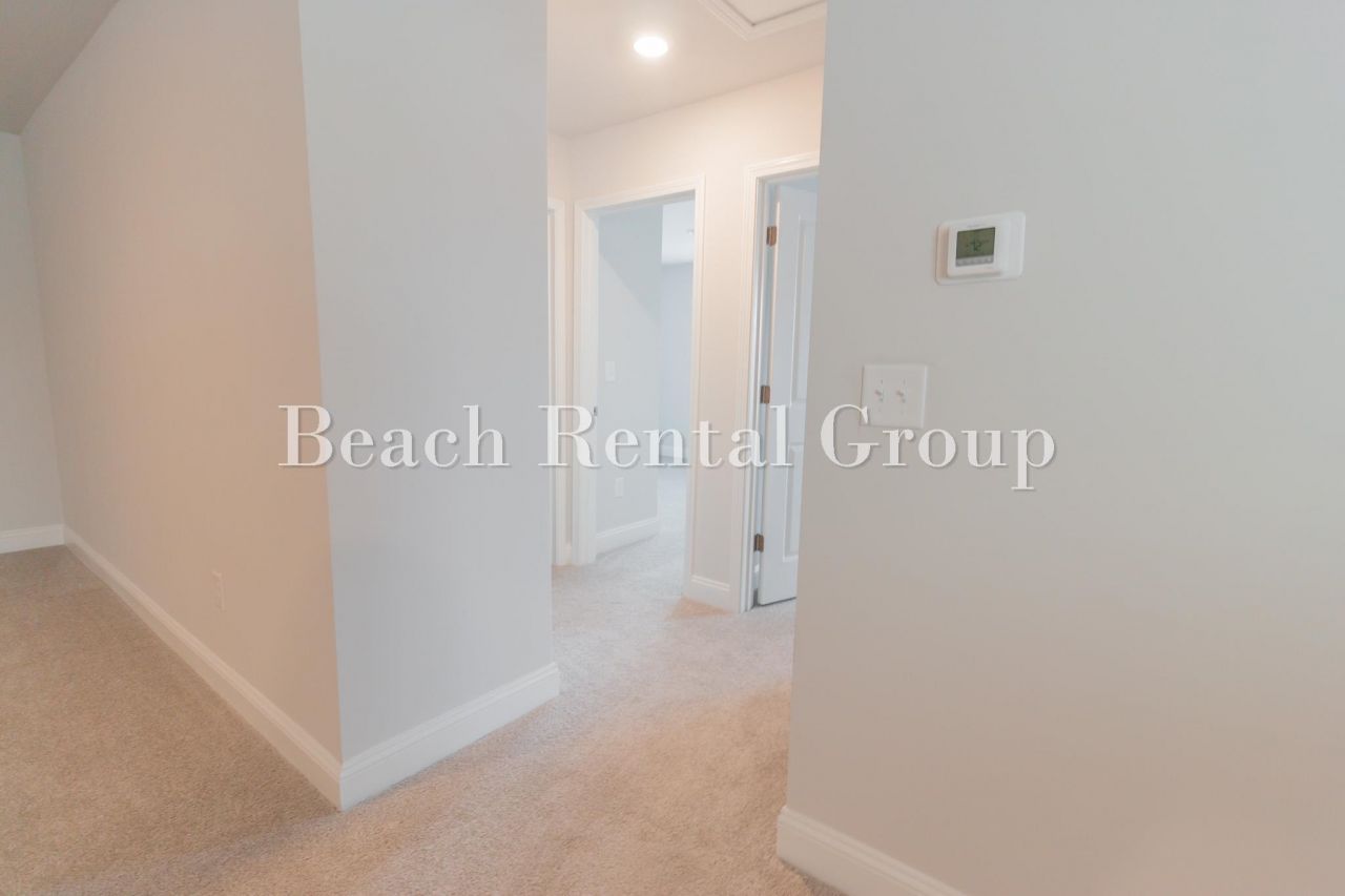 427 Waterend Dr. Photo 24