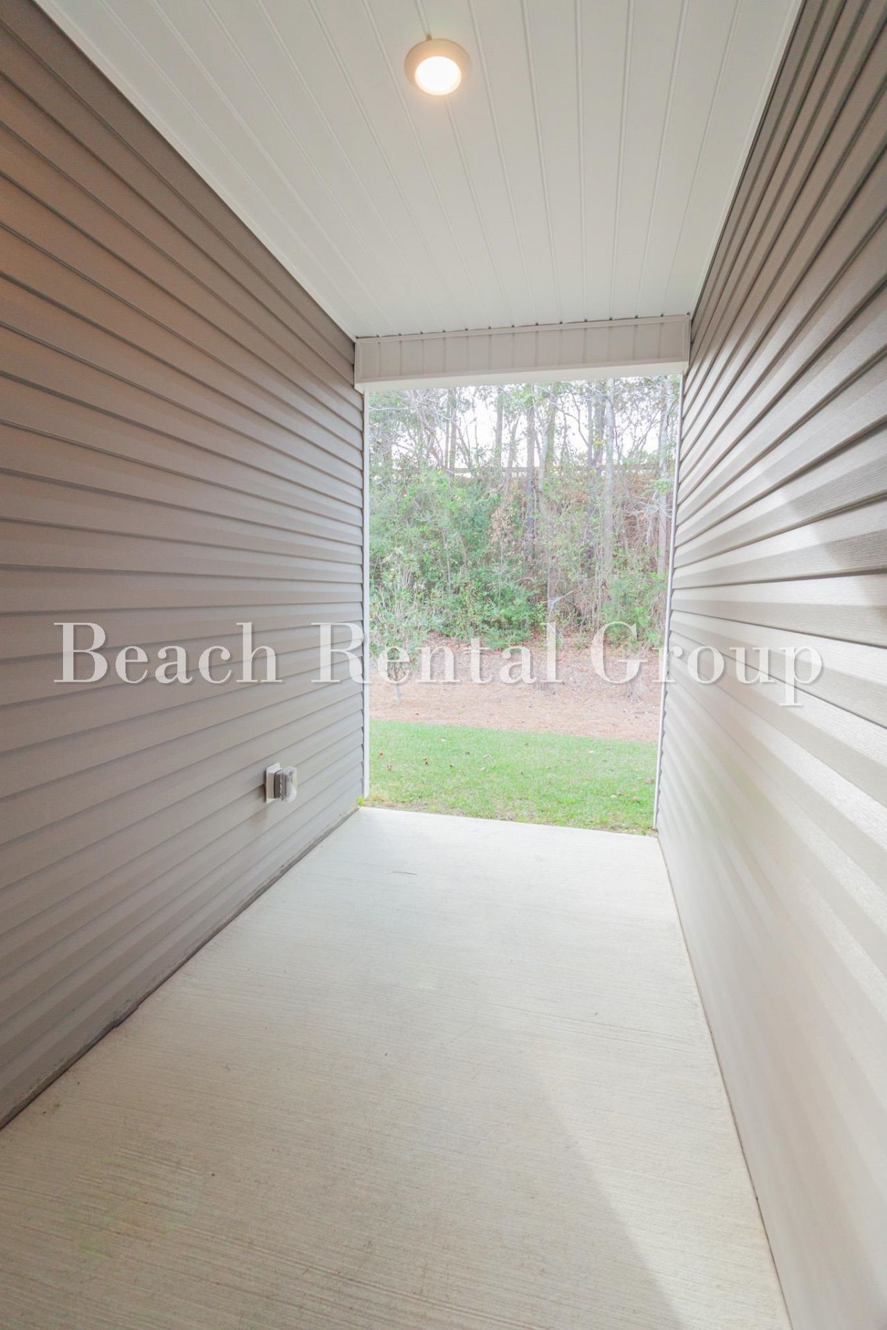 427 Waterend Dr. Photo 35