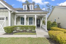 1420 Suncrest Dr. photo 4