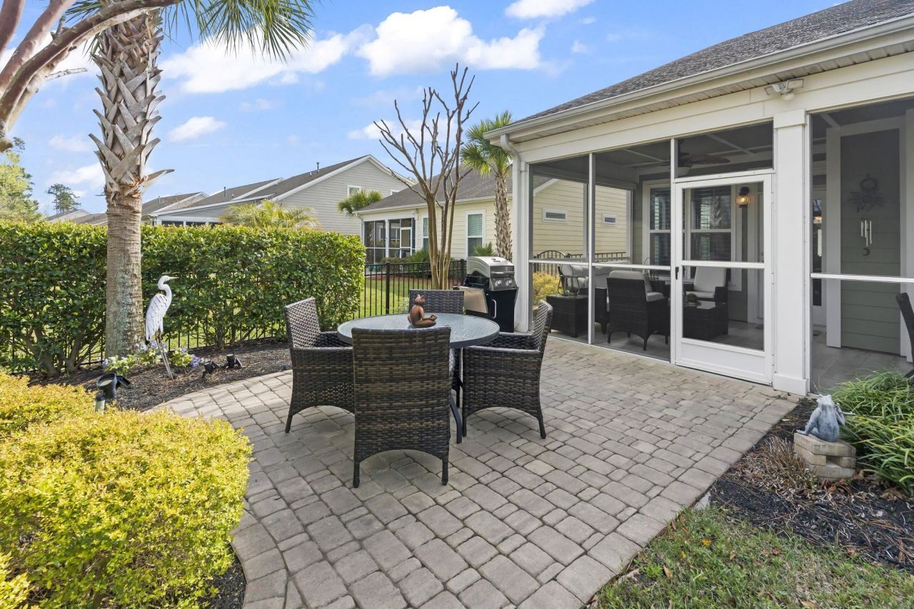 1420 Suncrest Dr. Photo 35