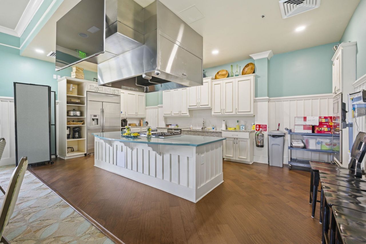 1420 Suncrest Dr. Photo 43