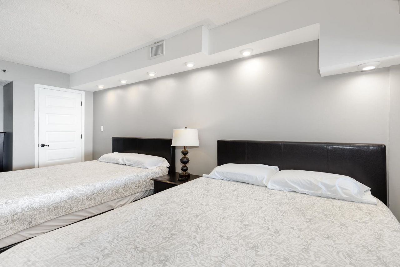 4800 S Ocean Blvd. Photo 8