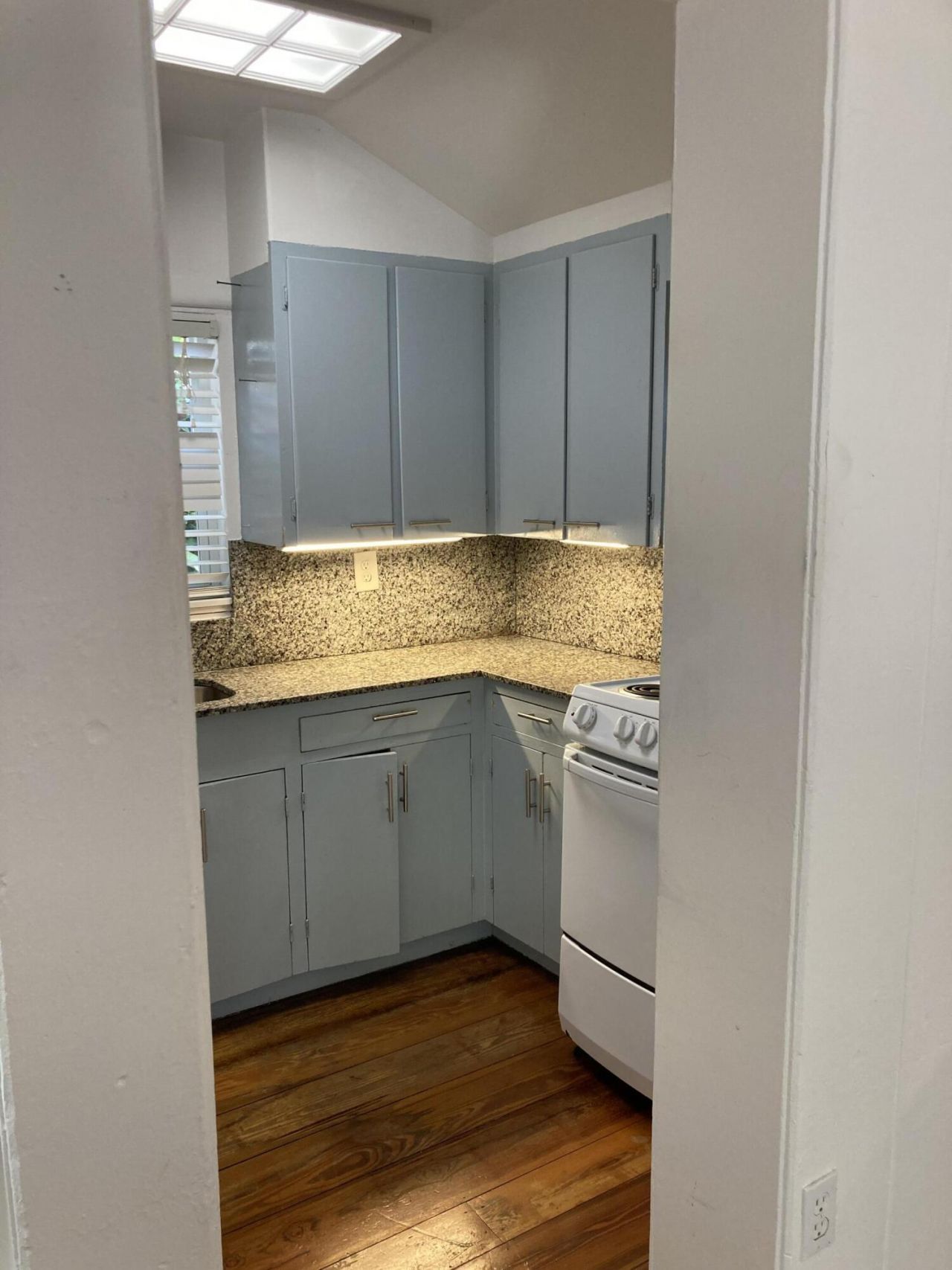 824 35th Street, West Palm Beach, FL 33407 Photo