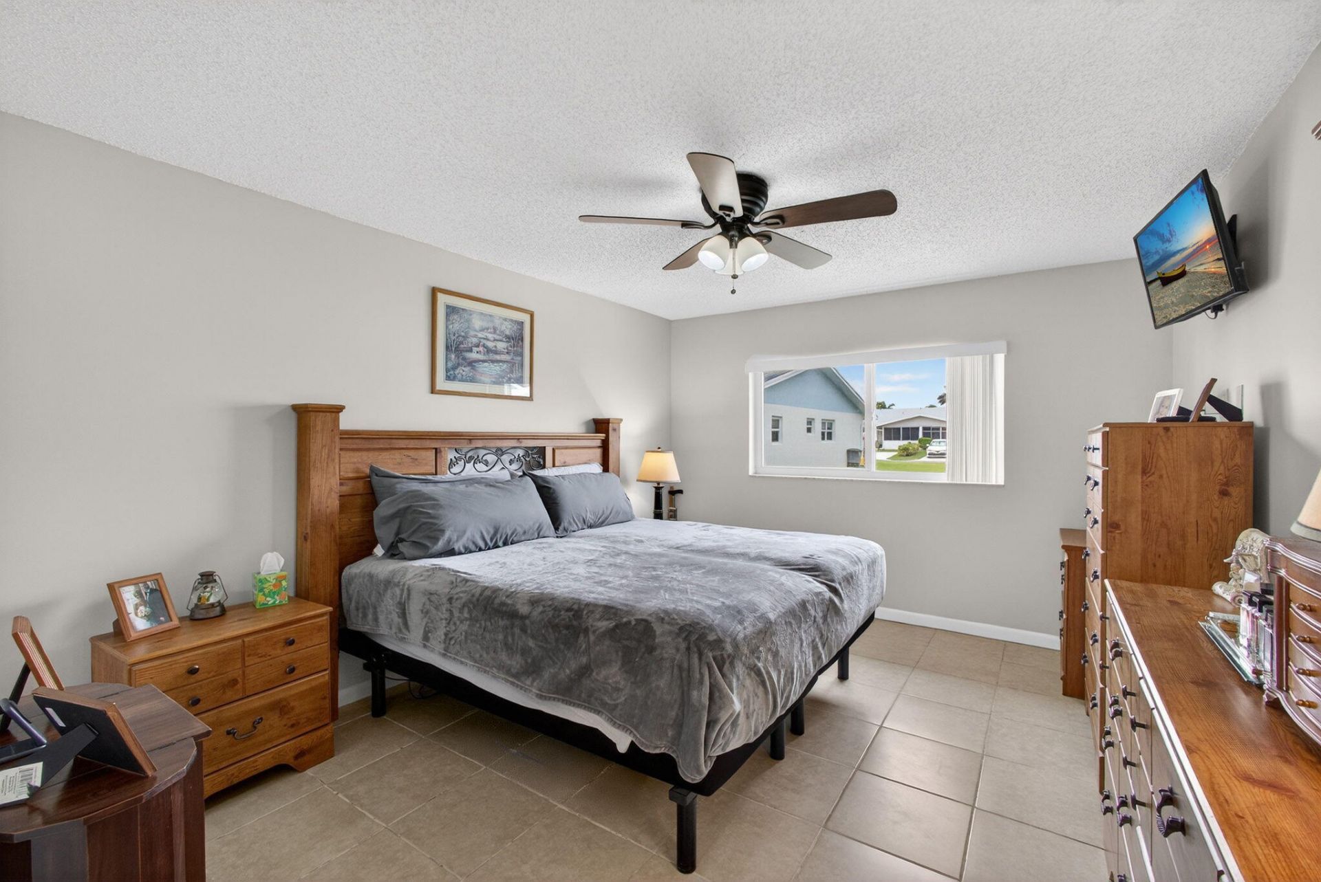 3451 Americo Drive, West Palm Beach, FL 33417 Photo