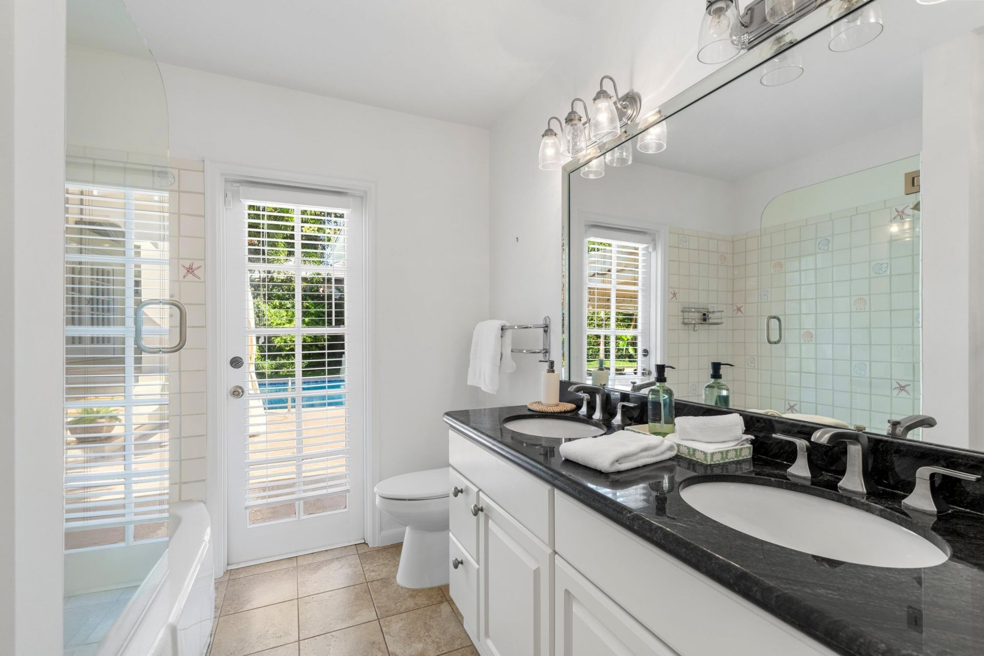 257 Fairview Road, Palm Beach, FL 33480 Photo