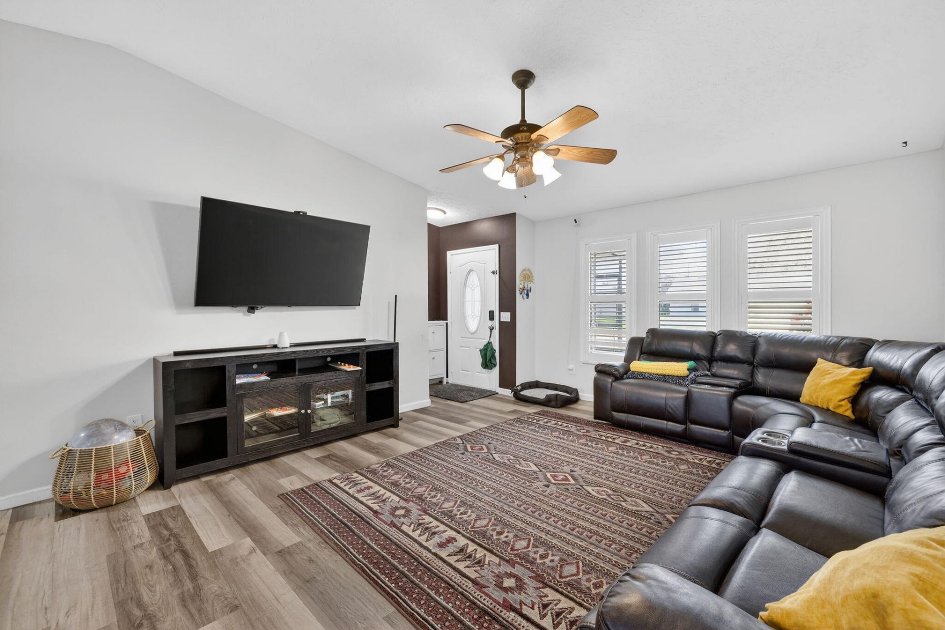 841 SE Cavern Avenue, Port Saint Lucie, FL 34983 Photo