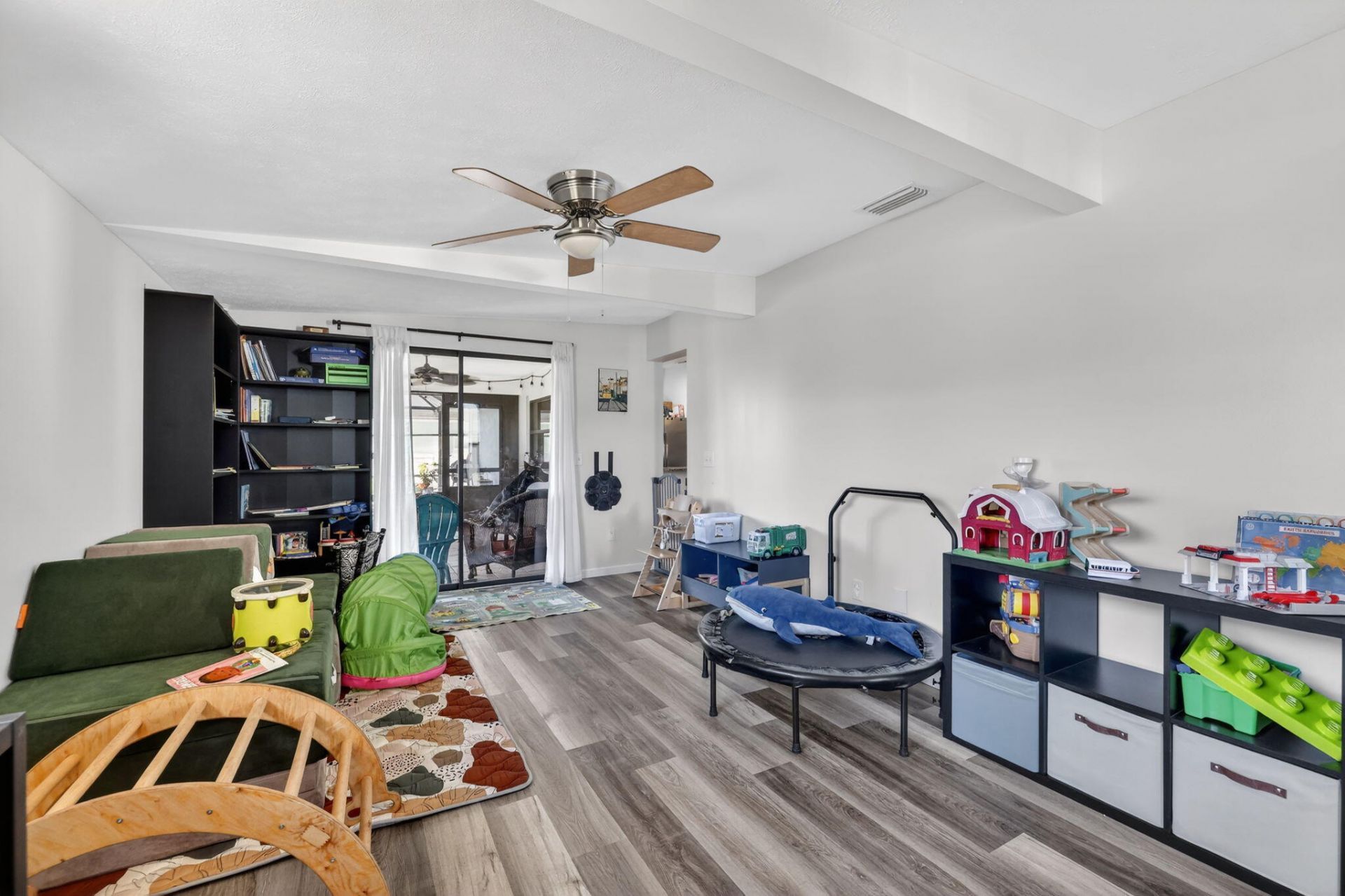 841 SE Cavern Avenue, Port Saint Lucie, FL 34983 Photo