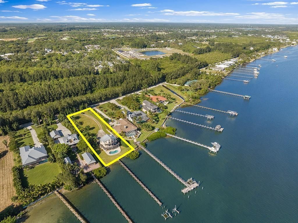 8820 44th Avenue, Sebastian, FL 32958 Photo