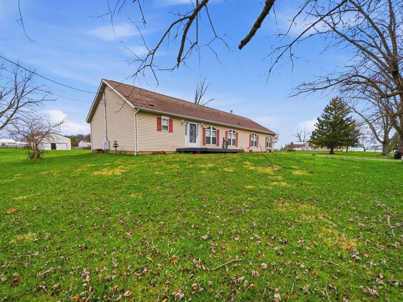 6118 North Road , West Jefferson, OH 43162 Photo 1